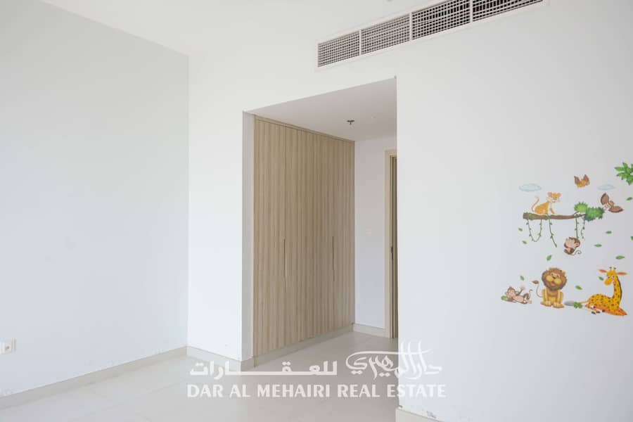 12 aysha building_page-0011. jpg