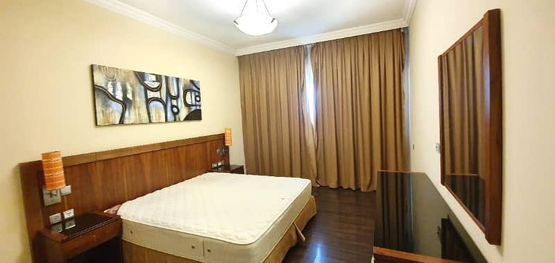 NO COMMISSION,,2BR FULLY FURNISHED WITH FREE CHILLER  1MONTH FREE