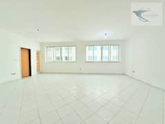 شقة في كورنيش الخالدية،الخالدية 3 غرف 110000 درهم - 14965219