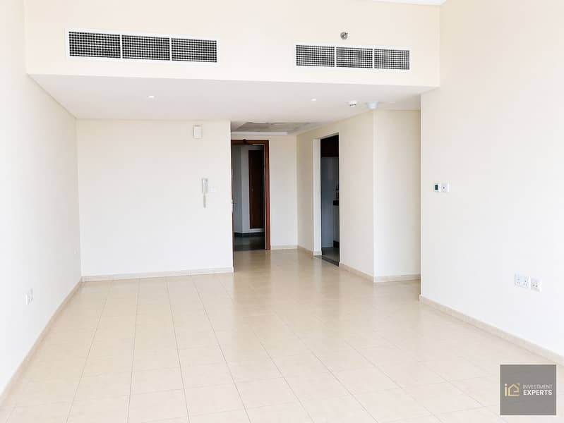 4 living hall 1. png
