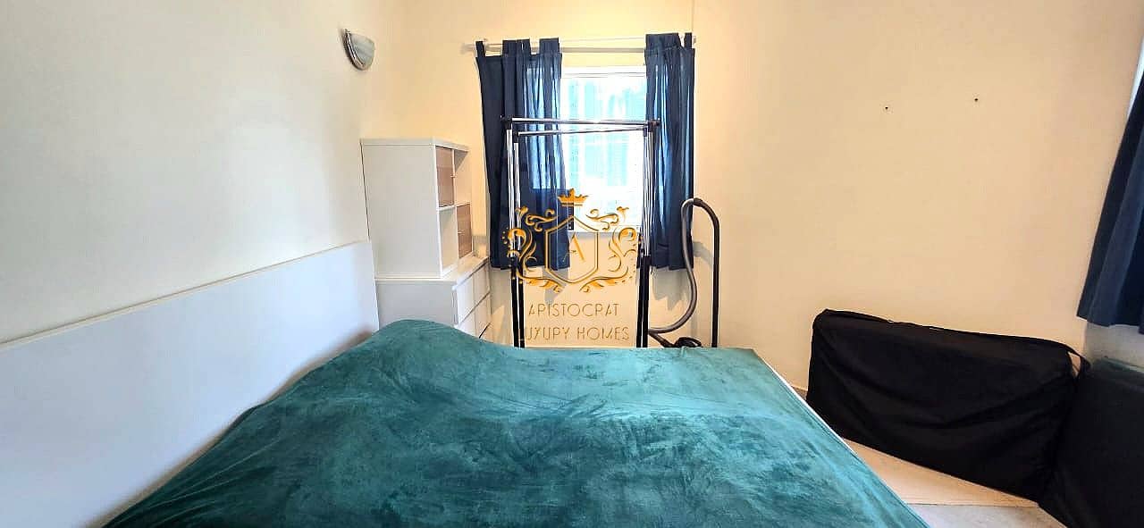18 Bedroom 04. jpeg