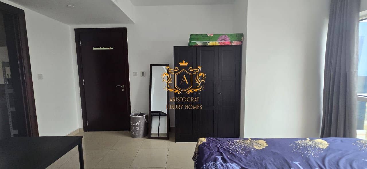 18 Bedroom 05. jpeg