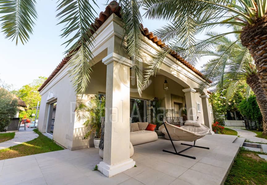 Bespoke Masterpiece | Zero Step Luxury | 100% Private Orchard Bespoke Masterpiece | Zero Step Luxury | 100% Private Orchard
