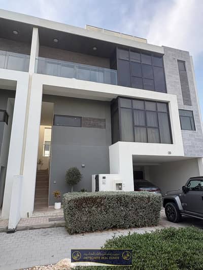 3 Bedroom Villa for Rent in DAMAC Hills, Dubai - Veneto 81 Photo1 (13). jpeg 3 Bedroom Villa for Rent in DAMAC Hills, Dubai - Veneto 81 Photo1 (13). jpeg