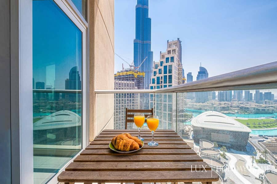 LUX | Sweeping Skyline View Across The Dubai Opera