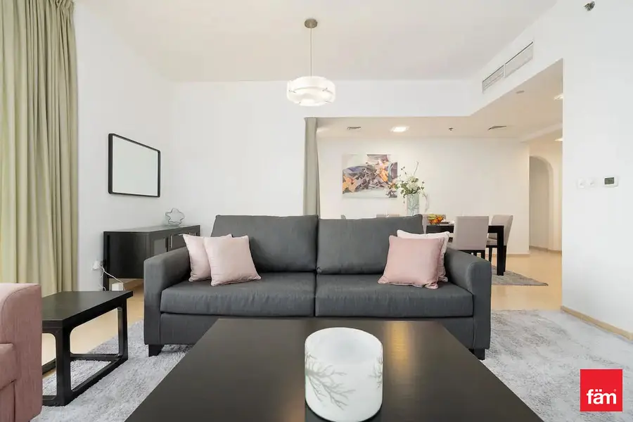 Multiple Options I Spacious I Marina View in Jumeirah Beach Residence (JBR)
