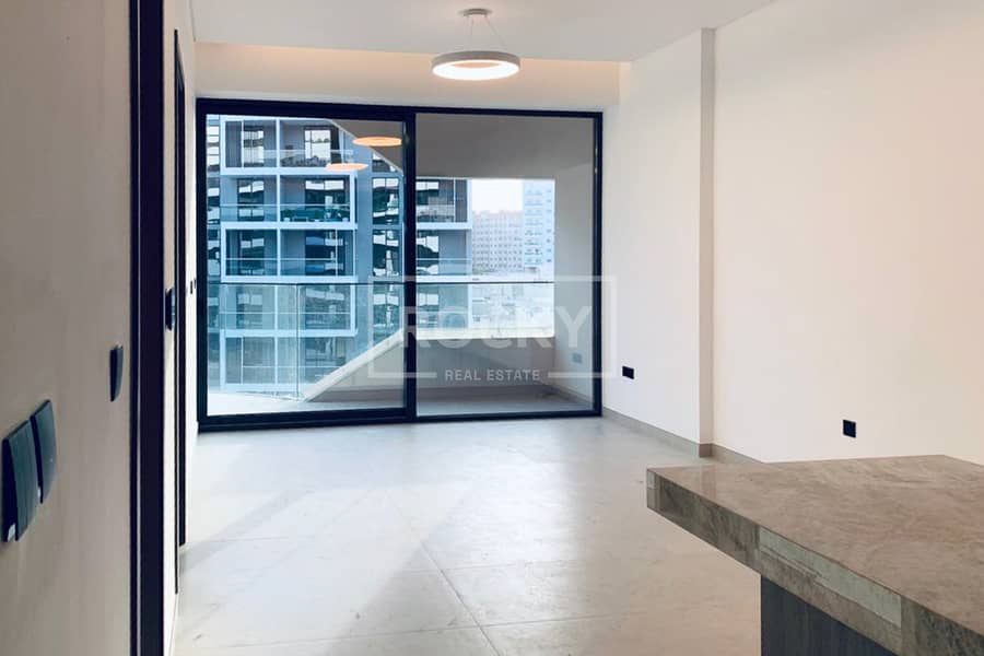 Brand New | High Class | Perfect Location - Image 4