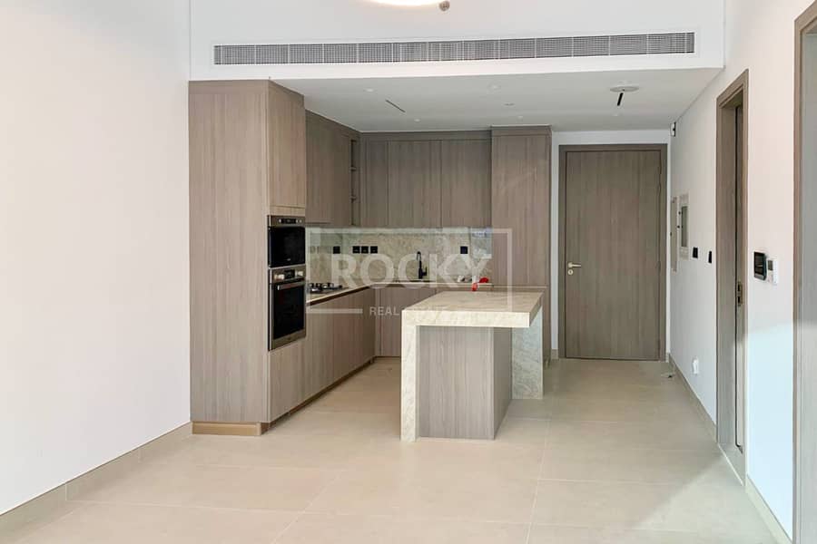 Brand New | High Class | Perfect Location - Image 5