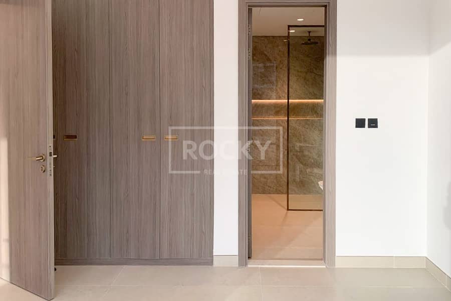 Brand New | High Class | Perfect Location - Image 10