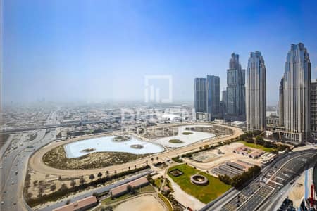 2 Bedroom Apartment for Rent in Business Bay, Dubai - High Floor | Horse Stable View with Maids Room