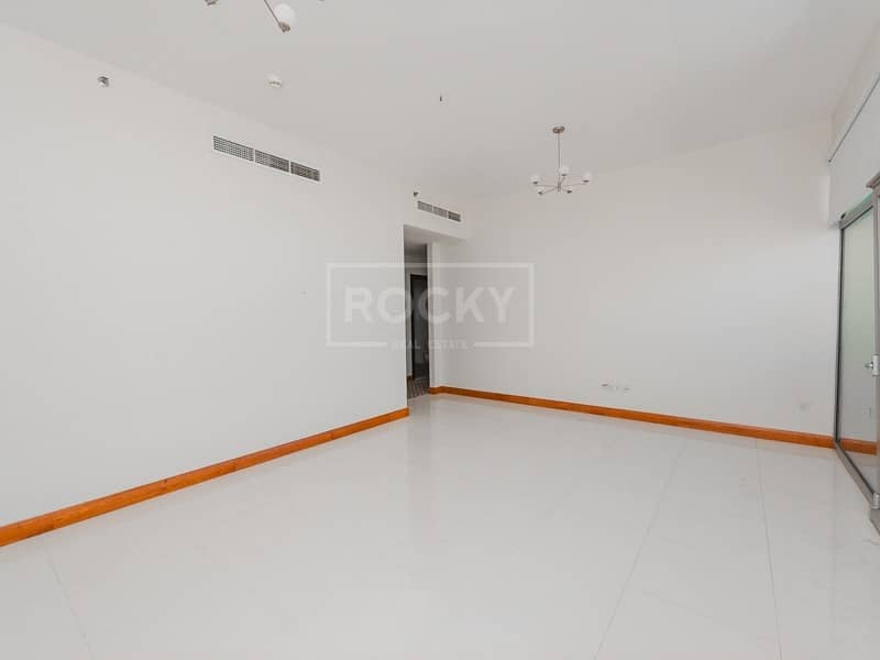 1 Bed plus Laundry | Low Floor | Chiller Free