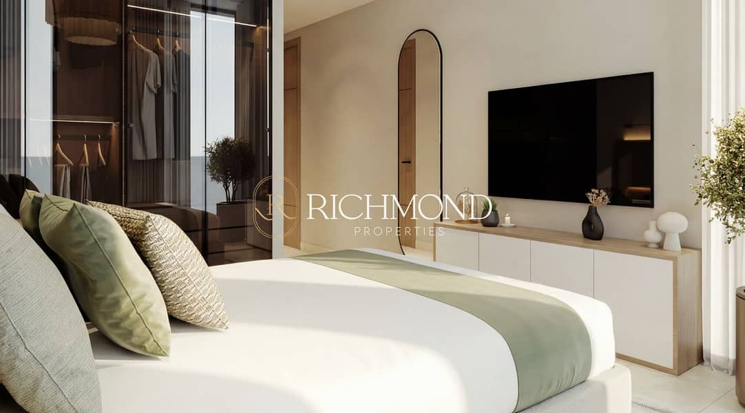 Downtown & Marina Views | 1BR Apartment | Cresswell Plaza, Dubai South - Image 3