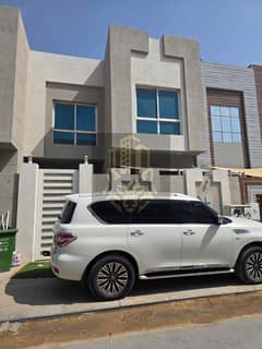 "آخر تاون هاوس متوفر للإيجار في الياسمين – مخطط الاتحاد، 4 غرف ماستر مع مجلس وصالة ومطبخ وغرفة خادمة، موقع مميز ومساحة واسعة وتشطيب راقٍ"