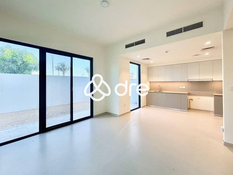 2 PHOTO-2026-03-24-18-39-37 2. jpg