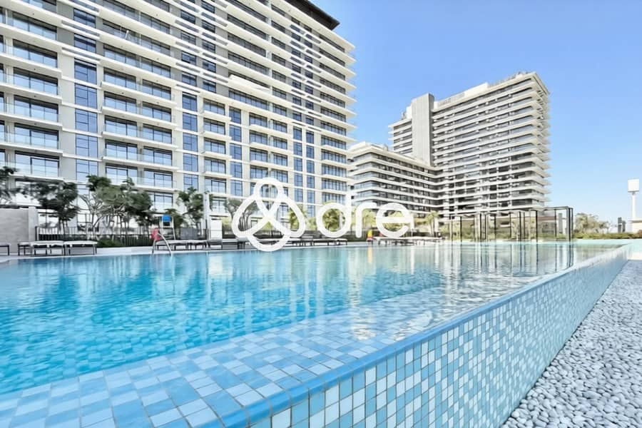 2 Swimming Pool. jpg