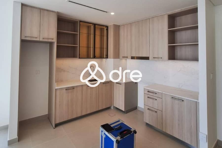 3 Kitchen. jpg