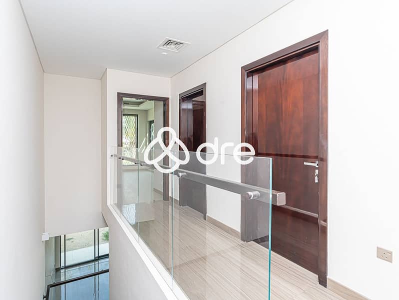 27 DRE00715-Edit. JPG