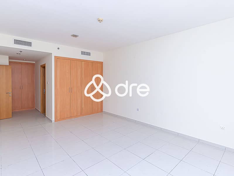 9 DRE01163. JPG