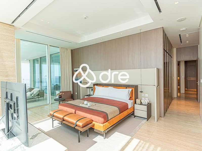24 DRE08889. JPG