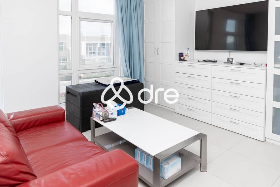 12 DRE08445. jpg