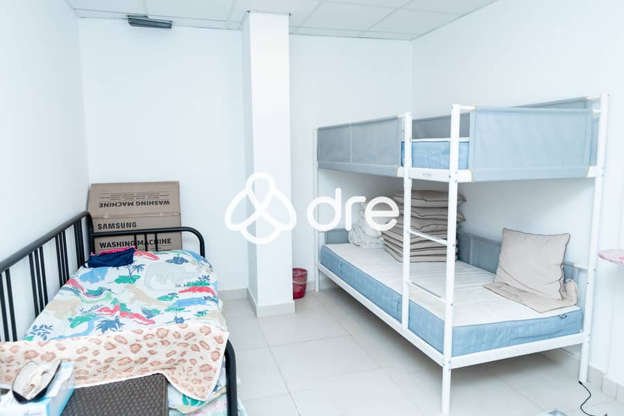 16 DRE08438. jpg
