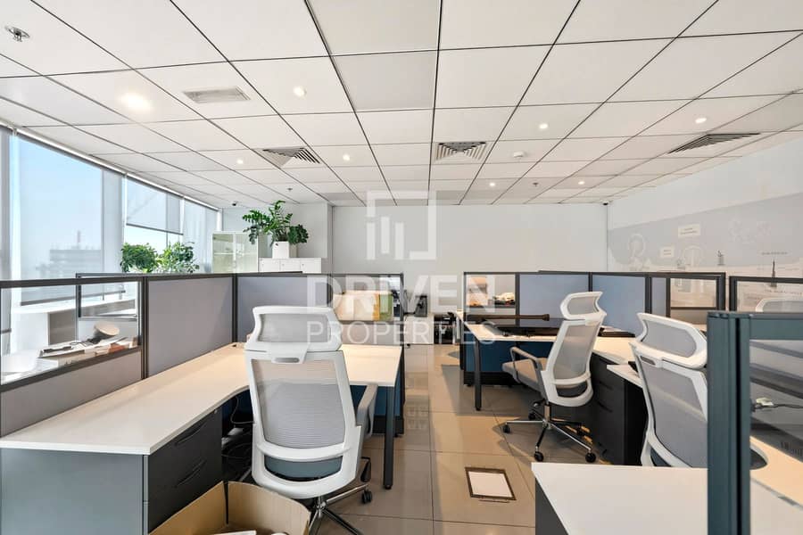 Top Tier Office with Canal View | Premium Location Top Tier Office with Canal View | Premium Location