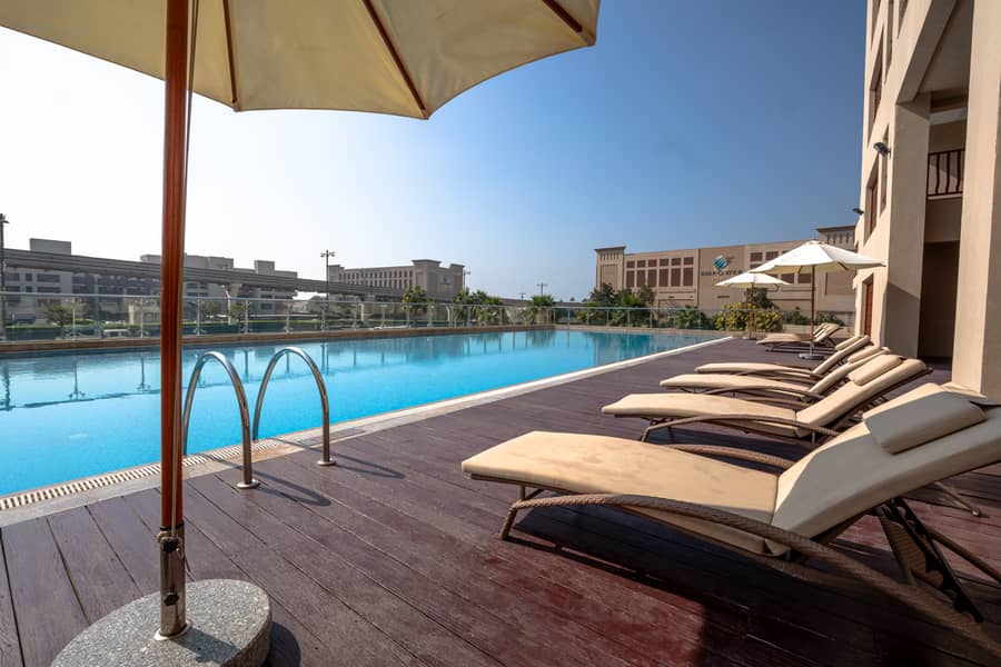 26 Swimming Pool 3. jpg