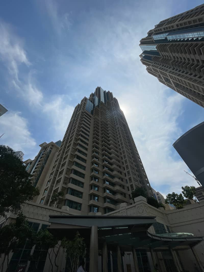 31 Building Entrance Area 3. jpg
