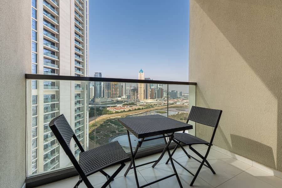 18 Balcony 3. jpg