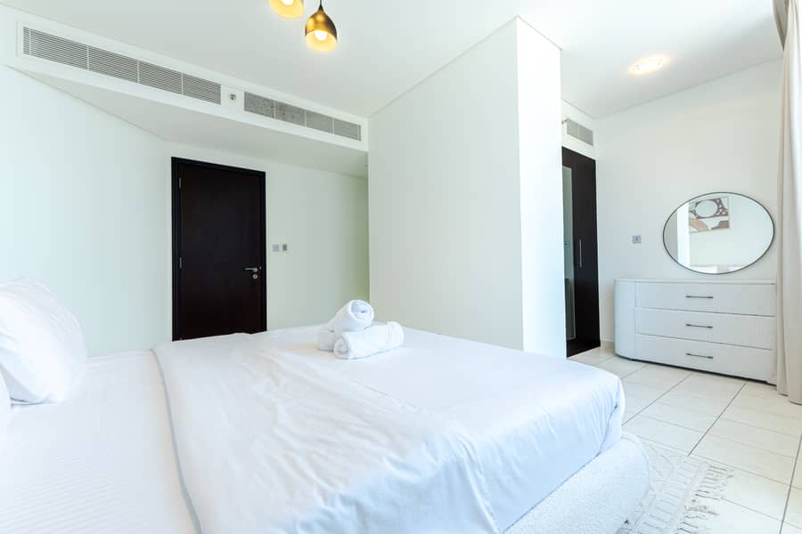 14 Bed 2.3. jpg