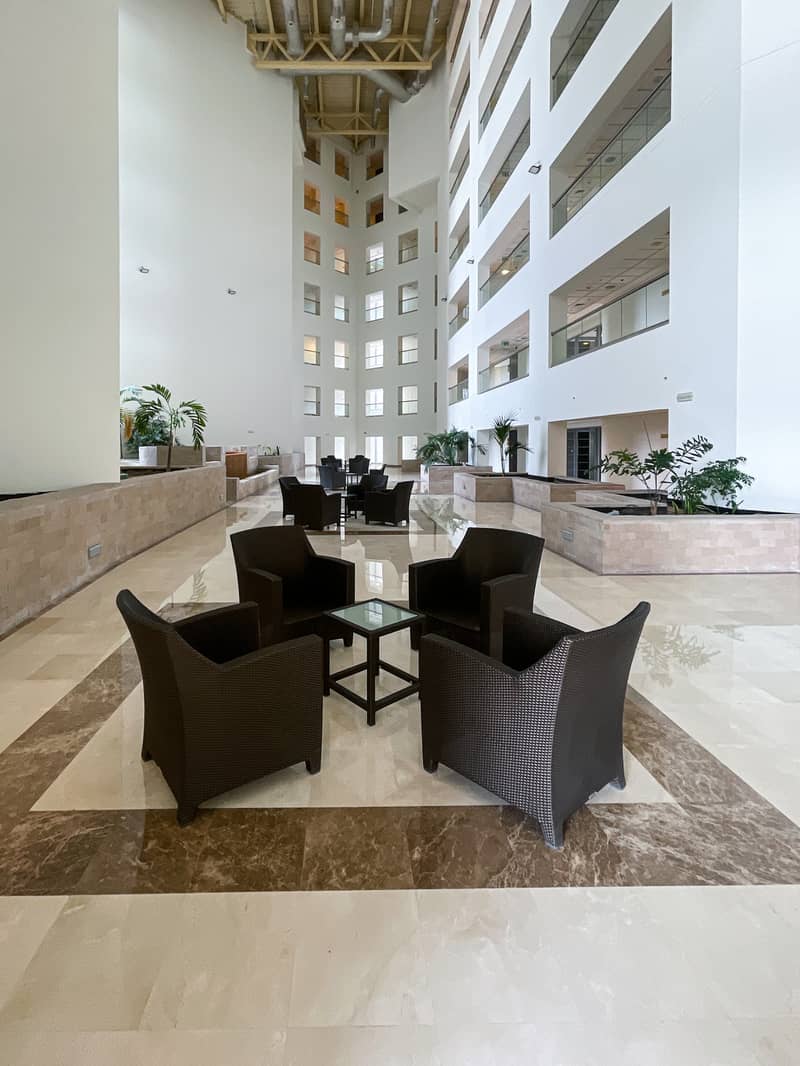 25 Common Area. jpg
