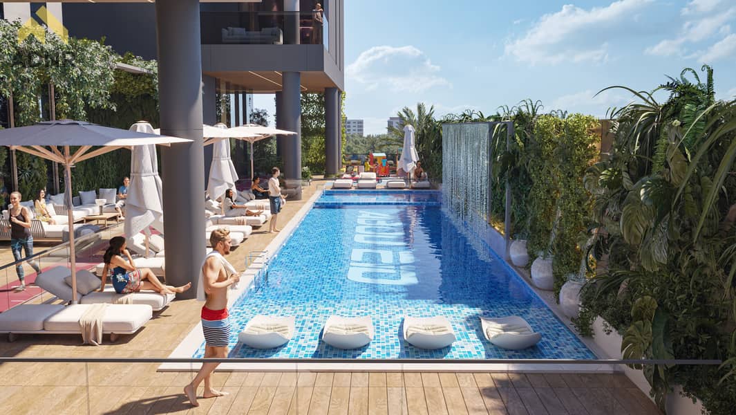 6 Ceilia Gardens-Pool. jpeg