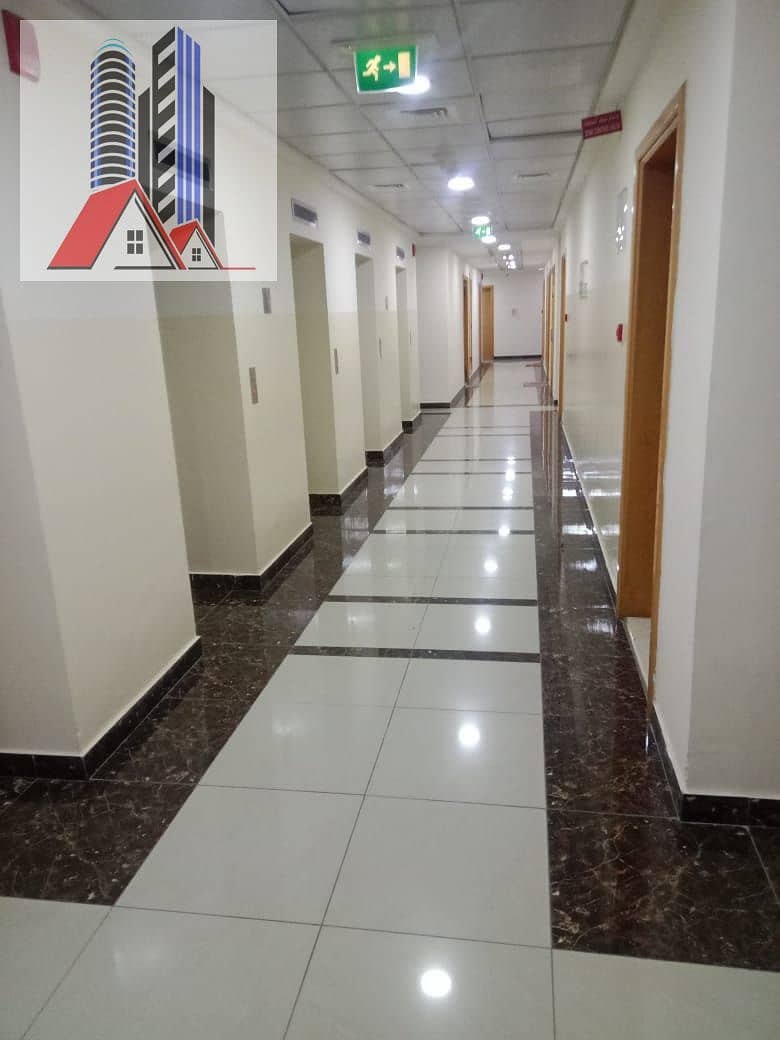 10 82f96ebd-4b63-4d88-86cc-007765d4d2e8. jpg