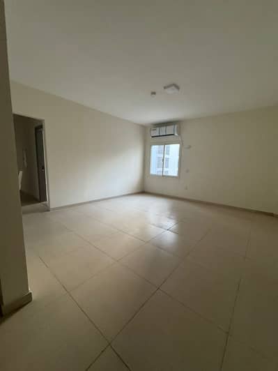 3 Bedroom Flat for Rent in Al Majaz, Sharjah - WhatsApp Image 2026-04-25 at 12.32. 51 AM (1). jpeg 3 Bedroom Flat for Rent in Al Majaz, Sharjah - WhatsApp Image 2026-04-25 at 12.32. 51 AM (1). jpeg