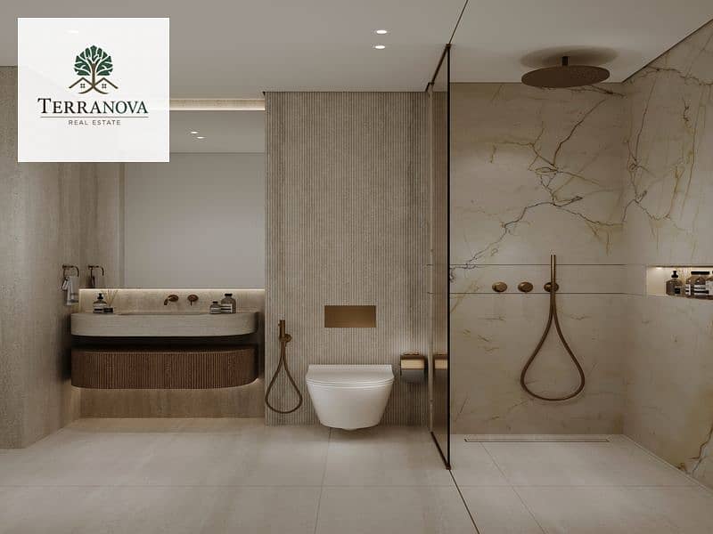 24 Master Bedroom Toilet (1). jpg