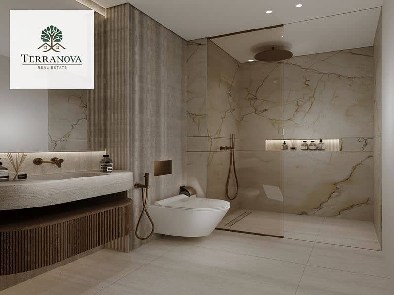26 Master Bedroom Toilet 1. jpg
