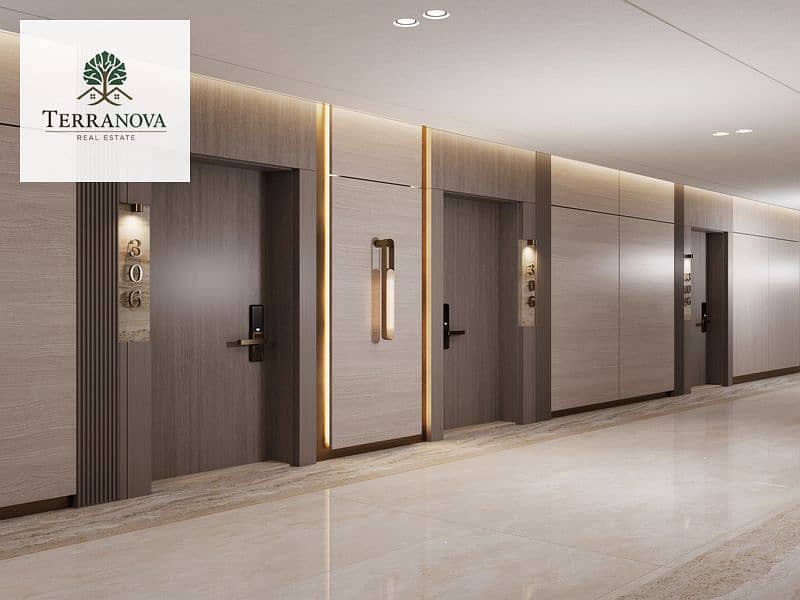10 Corridor Side. jpg