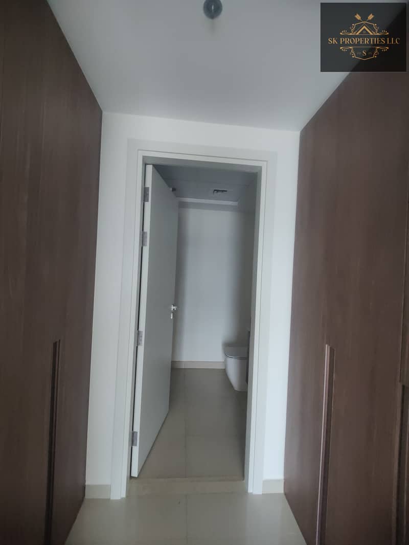 11 1000008561. jpg