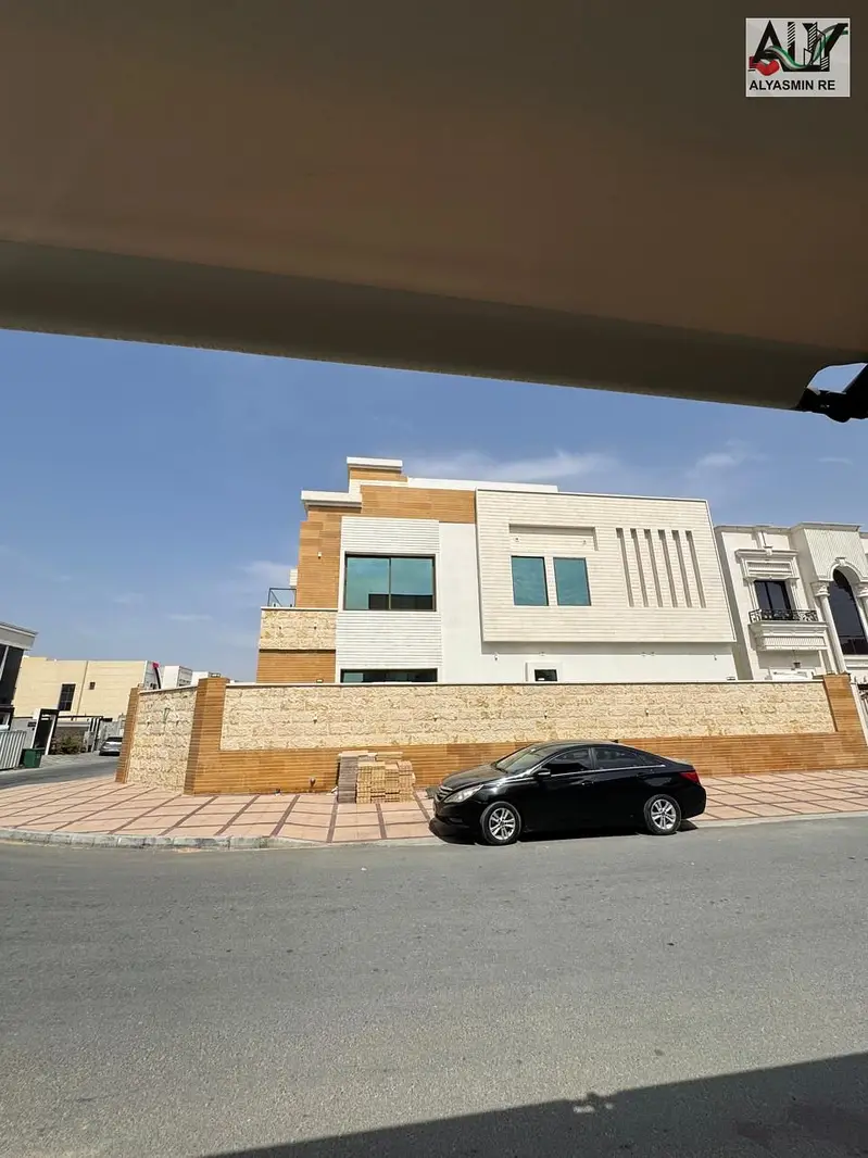 Luxury Villa G+1+Roof | 5,575 sq. ft BUA | 4,315 sq. ft Plot - View 2