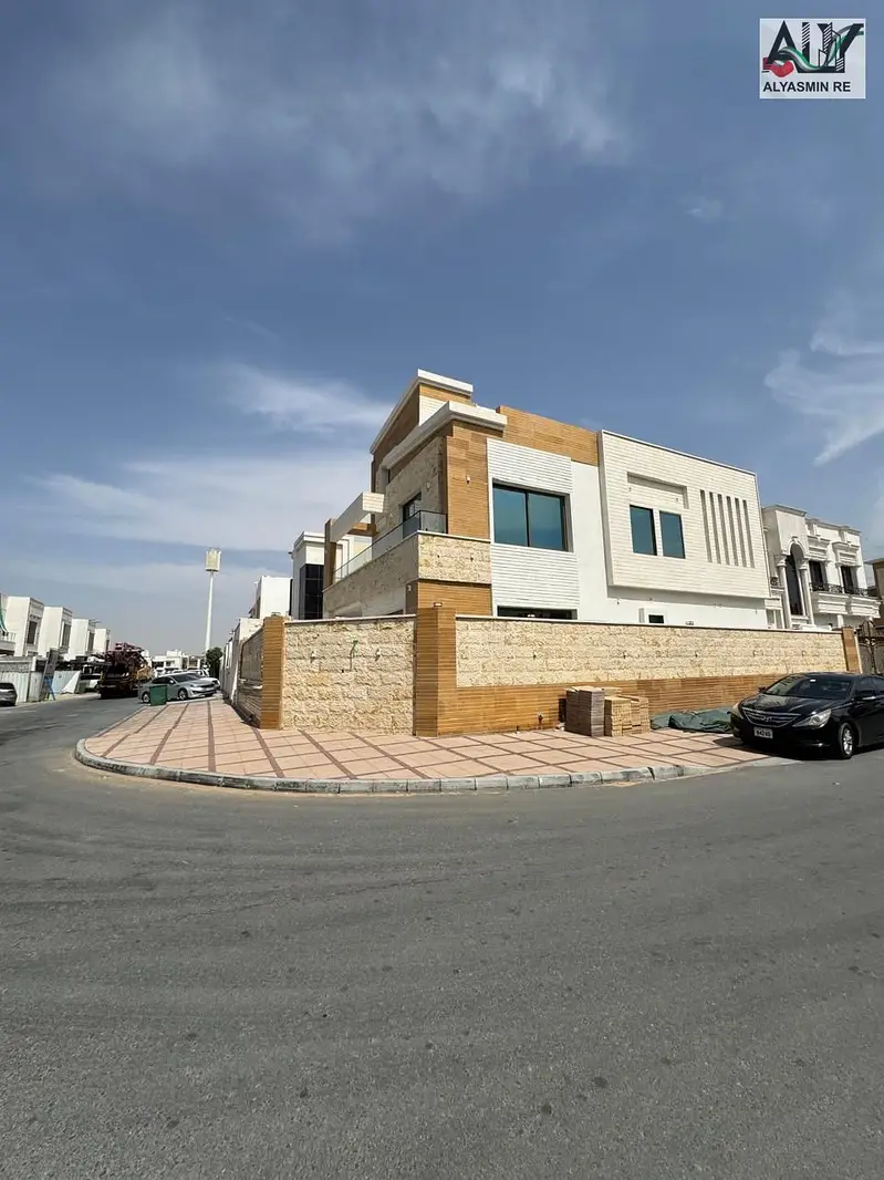 Luxury Villa G+1+Roof | 5,575 sq. ft BUA | 4,315 sq. ft Plot - View 4