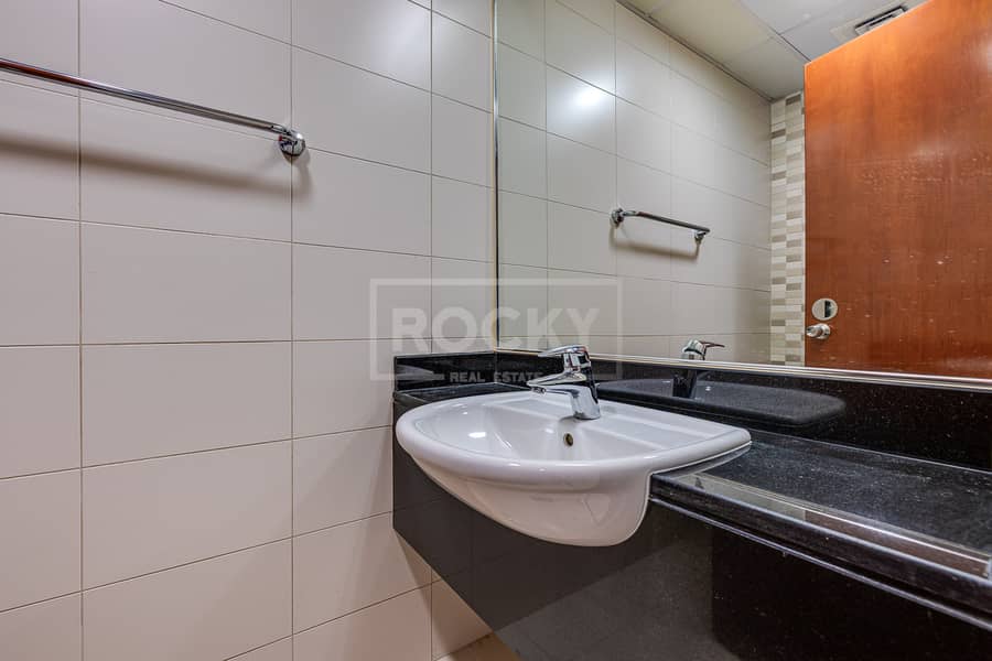 27 068A2451HDR. jpg