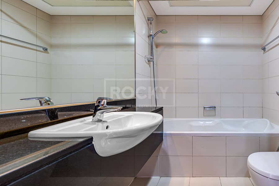 30 068A2517HDR. jpg