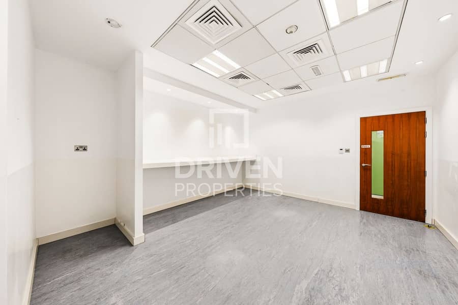 Oficina en Sheikh Zayed Road,Emaar Business Park,Emaar Business Park Building 2, 75285 AED - 14984661 Oficina en Sheikh Zayed Road,Emaar Business Park,Emaar Business Park Building 2, 75285 AED - 14984661