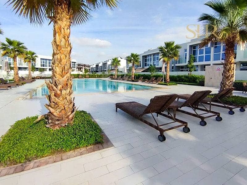 Middle Unit | Close To Pool | Rented Middle Unit | Close To Pool | Rented