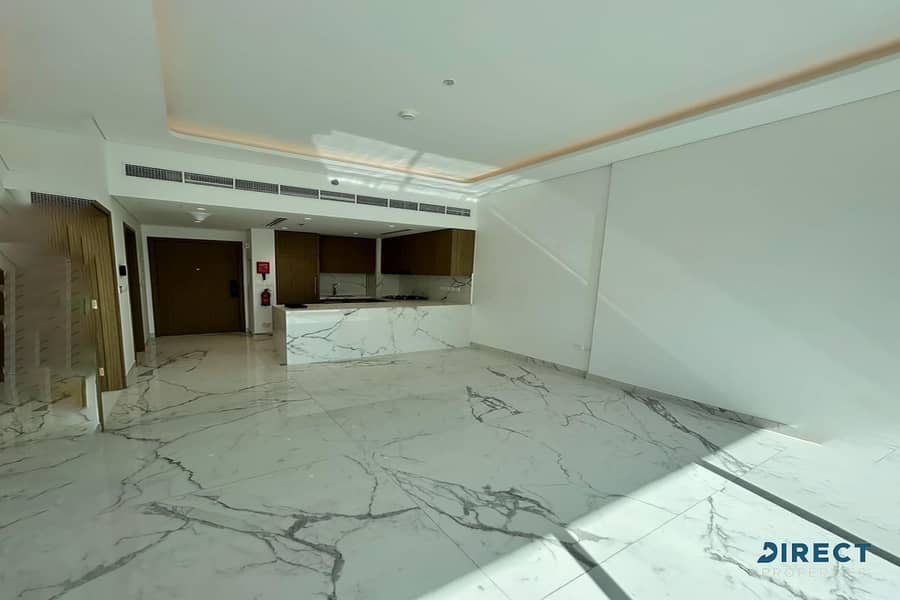 Unfurnished | Good Investment | Currently Rented Unfurnished | Good Investment | Currently Rented