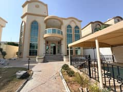 فيلا في الجزات طابقين، 4 غرف، مجلسين، مسبح خاص، حديقة واسعة، خزائن بالحائط، الإيجار 160,000 درهم، دفعات سهلة.