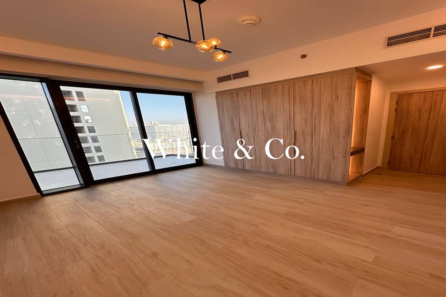Brand New | Near Exit | Modern Finishing Brand New | Near Exit | Modern Finishing