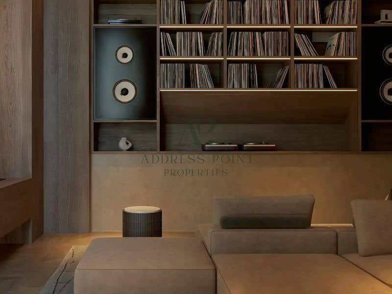 12 imgi_6_therow_saadiyat_discover_slide_6. png