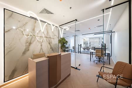 Office for Sale in Business Bay, Dubai - Vacant Now | Luxury Office | High Floor