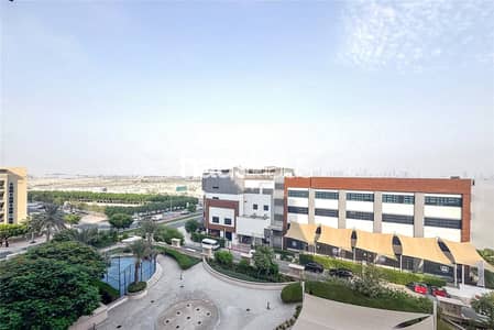 1 Bedroom Flat for Sale in The Views, Dubai - Vacant on Transfer | Low Floor | Great Condition